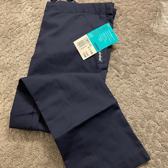 Navy Landeau Scrub Bottoms-New w tags/plastic wrap - Picture 4 of 6